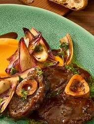 Оссобуко из оленины с пюре из батата