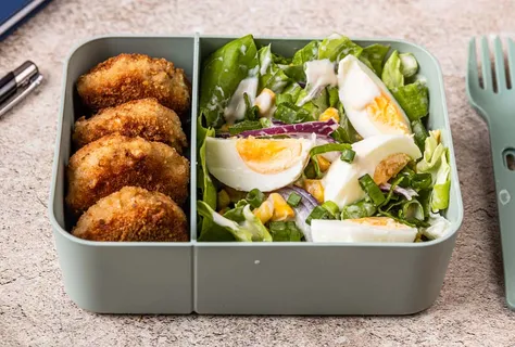 Котлеты с йогуртовым соусом