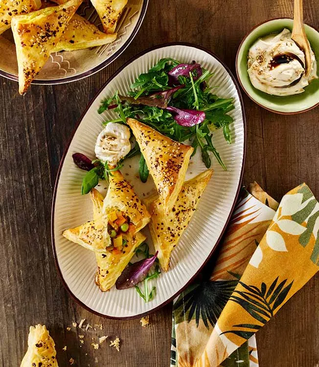 Самса с картофелем и горохом