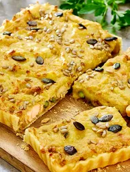 Пирог с рыбой и картофелем