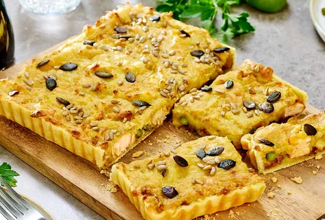 Пирог с рыбой и картофелем