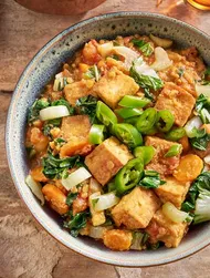 Дал из красной чечевицы с тофу и имбирём